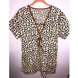 Green town leopard scrub top